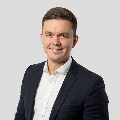 Artem_Semenov_420x420